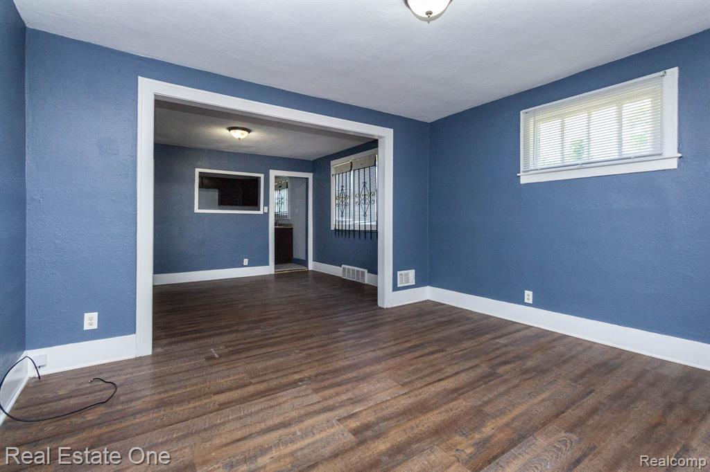 6427 Linsdale Street, Detroit, MI 48204 — Photo 7