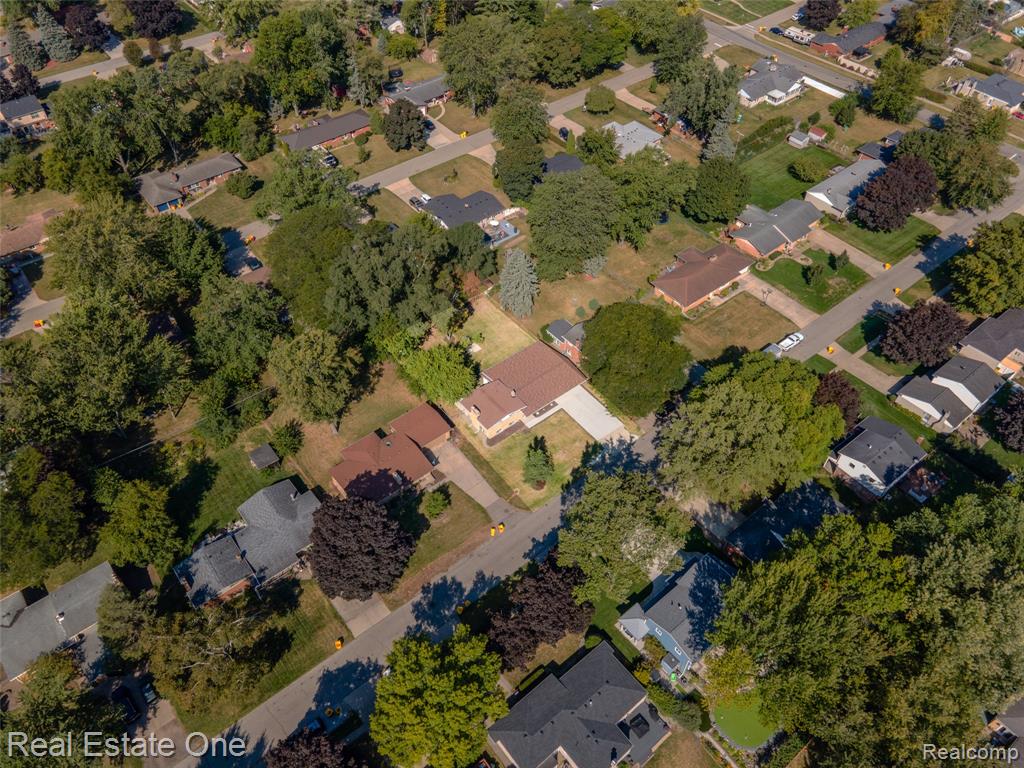 45467 Sterritt Street, Utica, MI 48317 — Photo 10