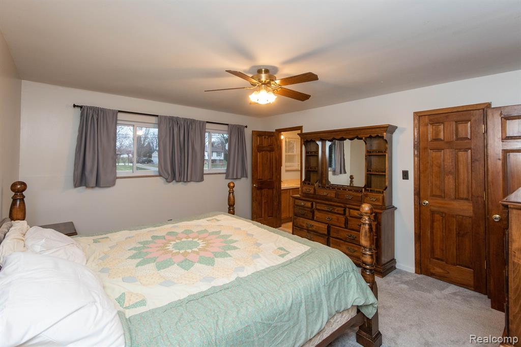 6226 GOLFVIEW Drive, Burton, MI 48509 — Photo 67