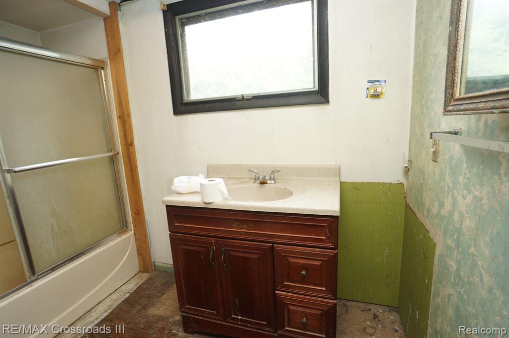 19351 SANDBORN Road, Manchester, MI 48158 — Photo 13