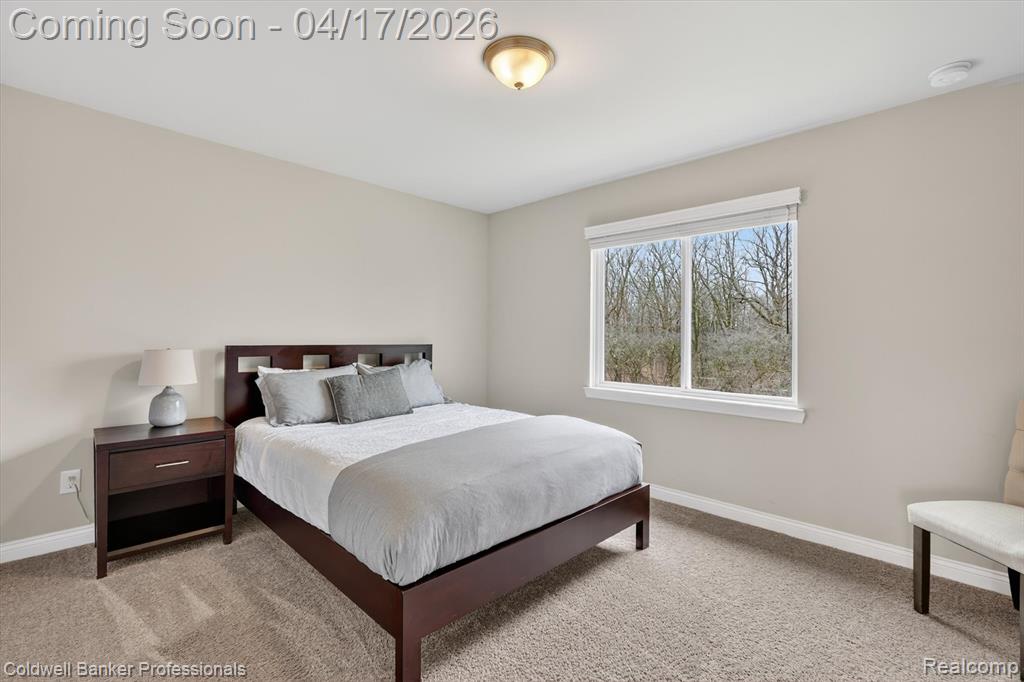 8314 Peninsula Circle, Grand Blanc, MI 48439 — Photo 36