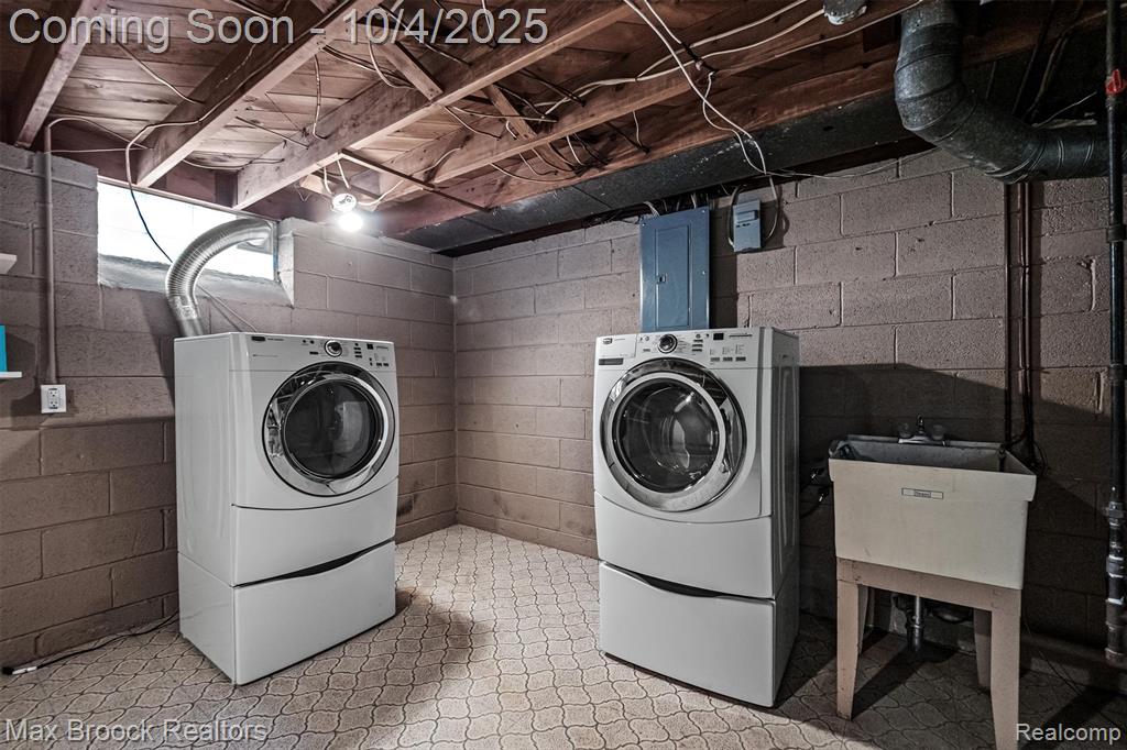 8282 Nightingale Street, Dearborn Heights, MI 48127 — Photo 19