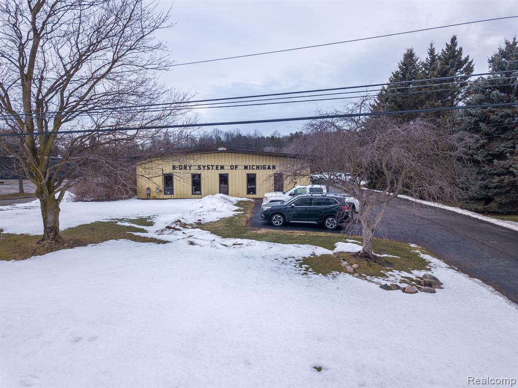 8175 BIG LAKE Road, Clarkston, MI — Photo 26