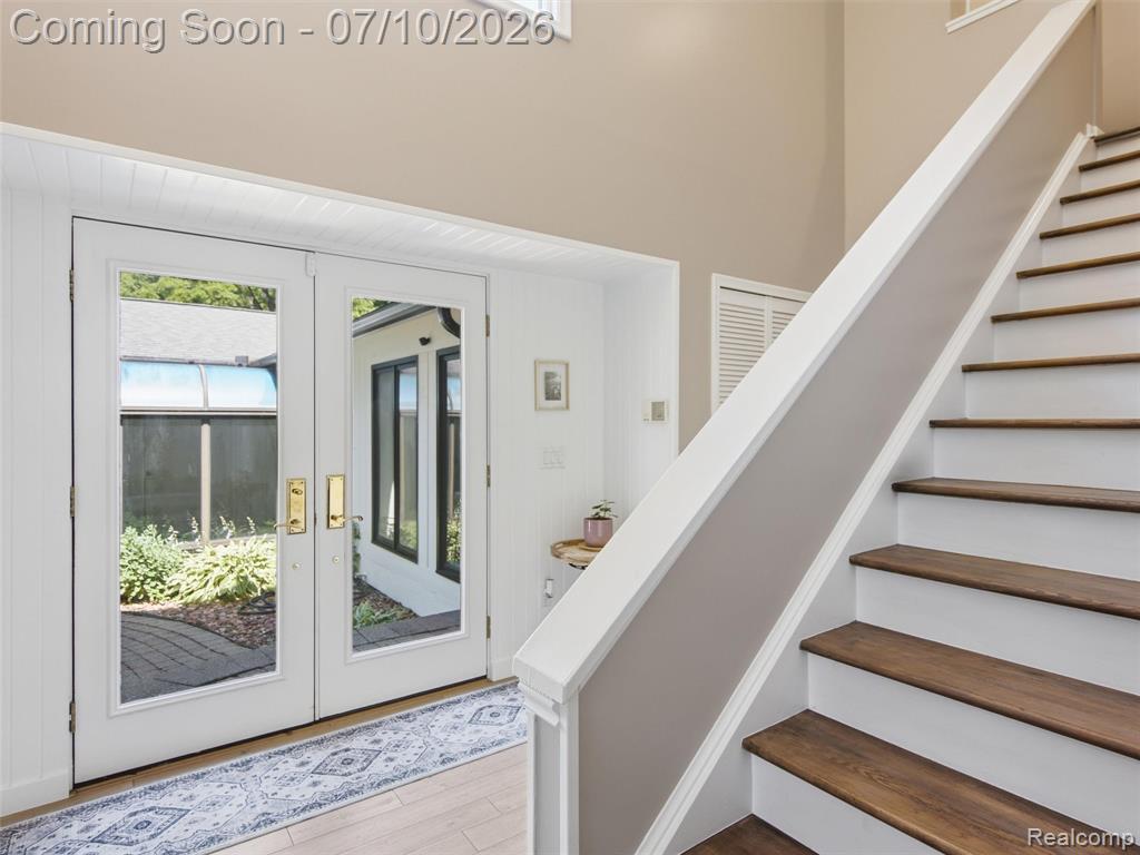 670 W Snell Road, Rochester, MI 48306 — Photo 12