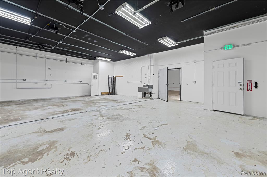 74026 Tietz Street, Armada, MI — Photo 4