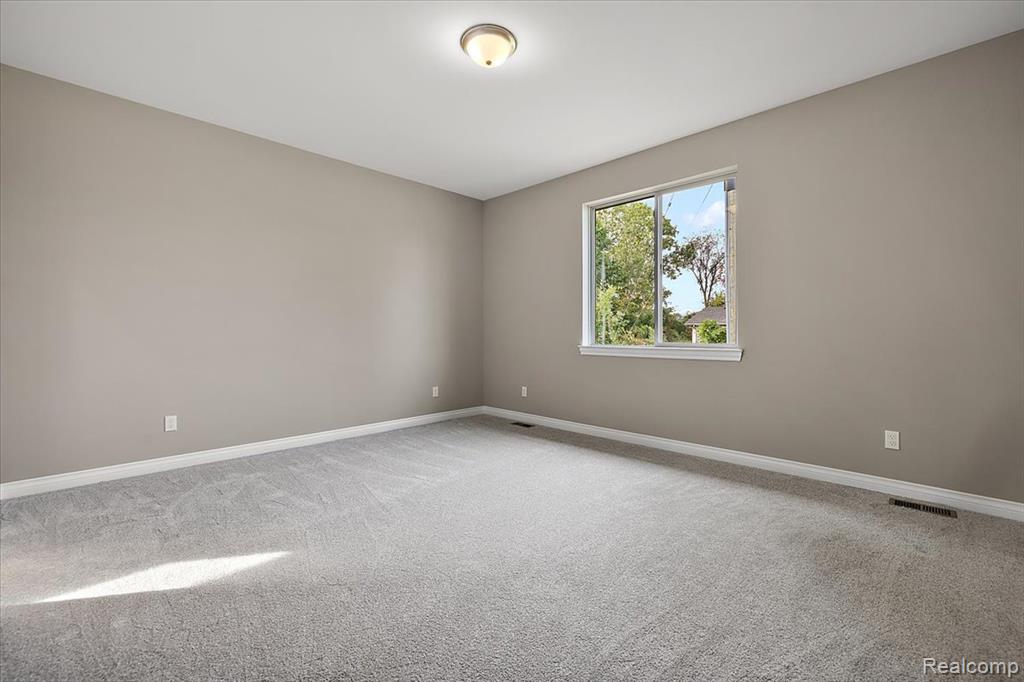 52953 Trailside Drive, 4, Chesterfield, MI 48047 — Photo 16