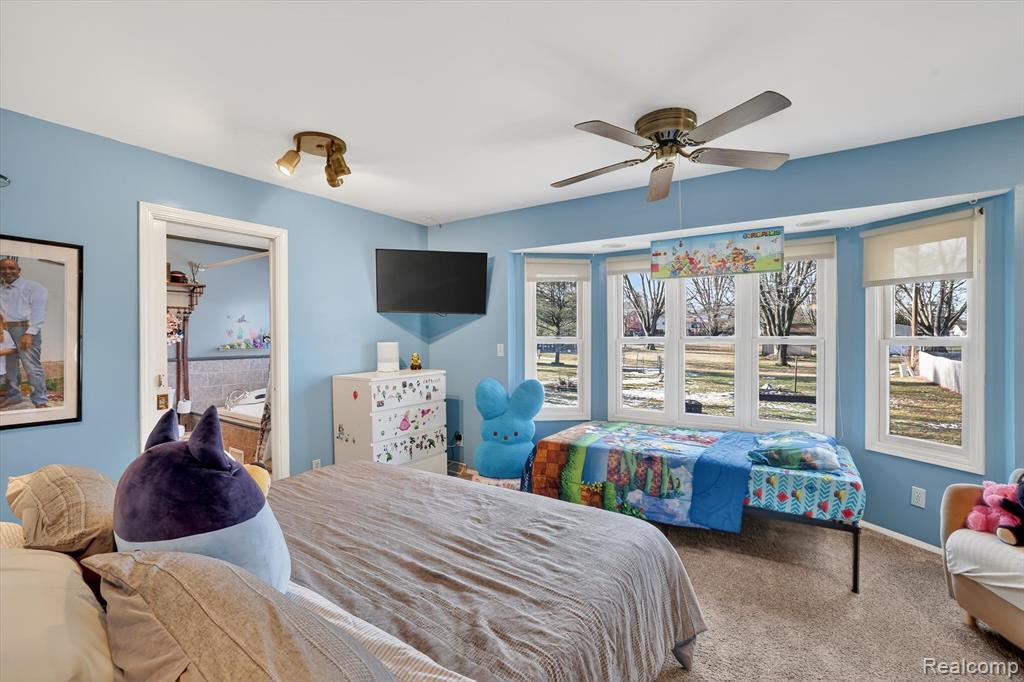 516 Sunnyslope Drive, Flushing, MI 48433 — Photo 10