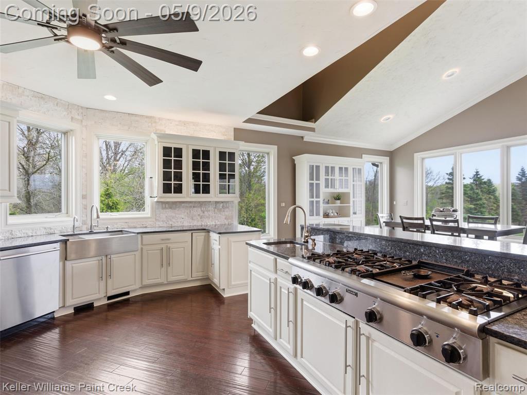 3450 S Ortonville Road, Clarkston, MI 48348 — Photo 16