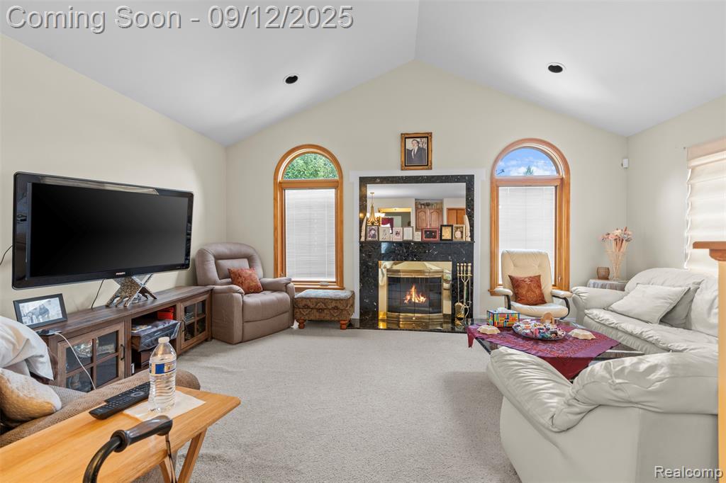 6422 Jonathon Street, Dearborn, MI 48126 — Photo 7