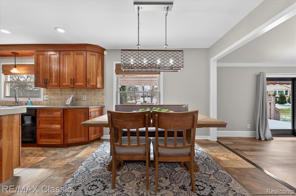 9377 Pineview Drive, Plymouth, MI 48170 — Photo 12