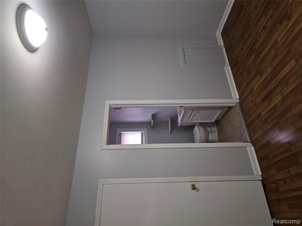 140 HUBBARD Street, Garden City, MI, 00000