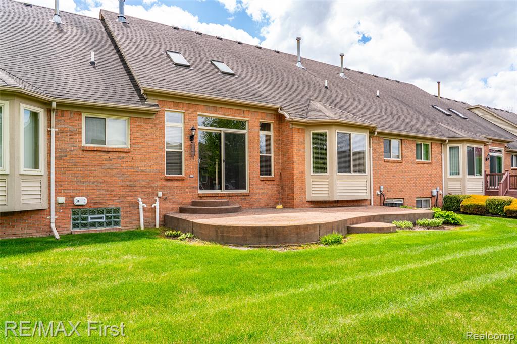 17197 Averhill Boulevard, Macomb, MI 48042 — Photo 5