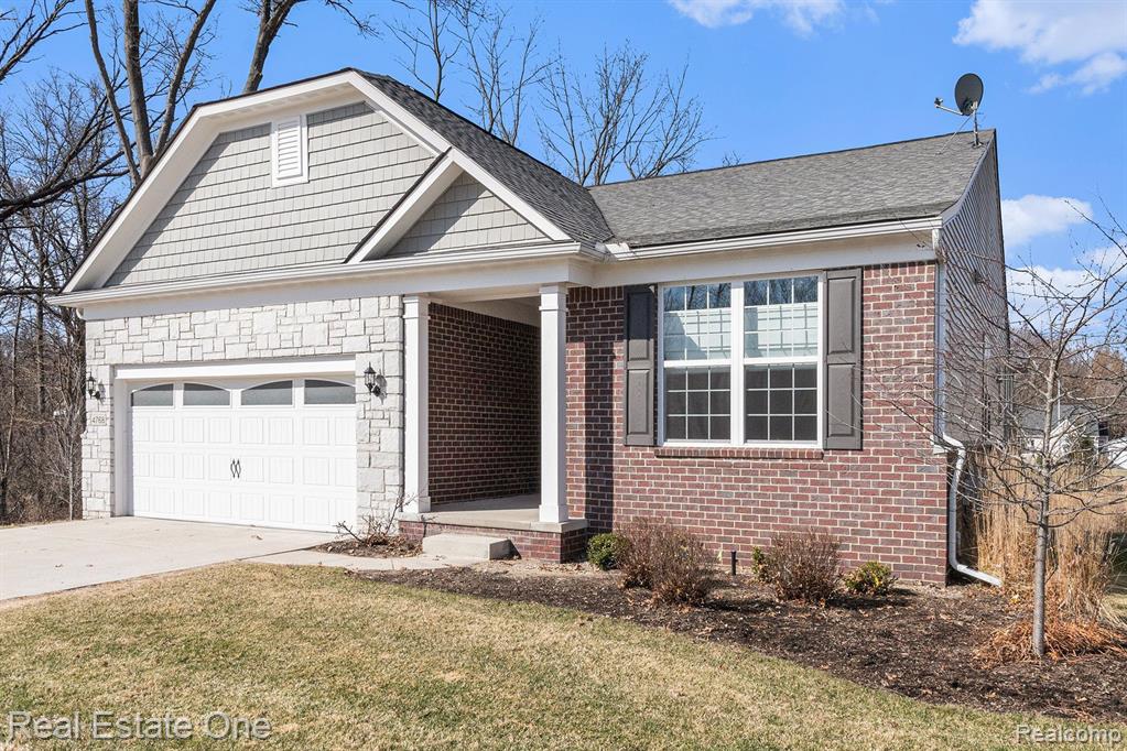 4768 W PRESERVE, West Bloomfield, MI 48323 — Photo 2