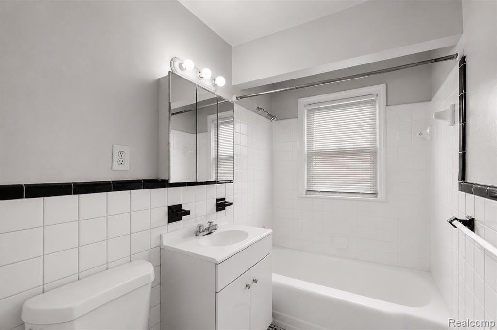 6301 Lodewyck Street, Detroit, MI 48224 — Photo 11