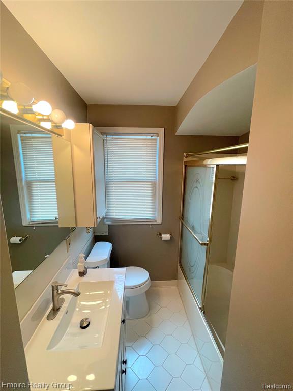 913 N Vernon Street, Dearborn, MI 48128 — Photo 12
