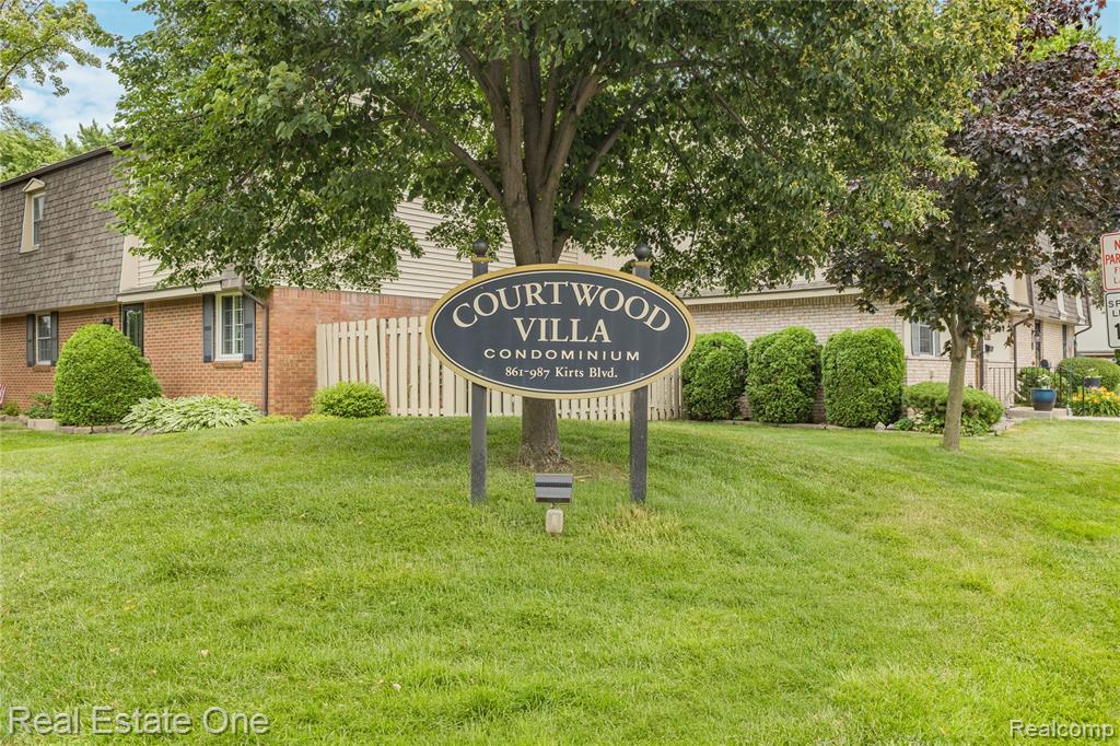 959 Kirts Boulevard, Troy, MI 48084 — Photo 47