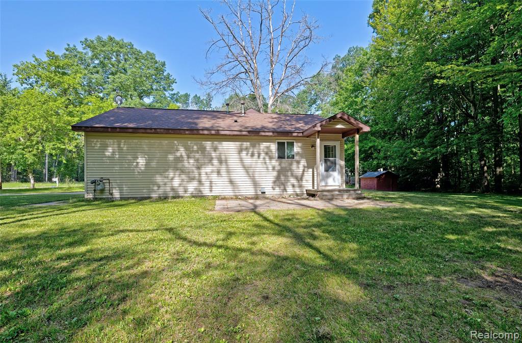 6250 Woodland Drive, Lake, MI 48632 — Photo 6