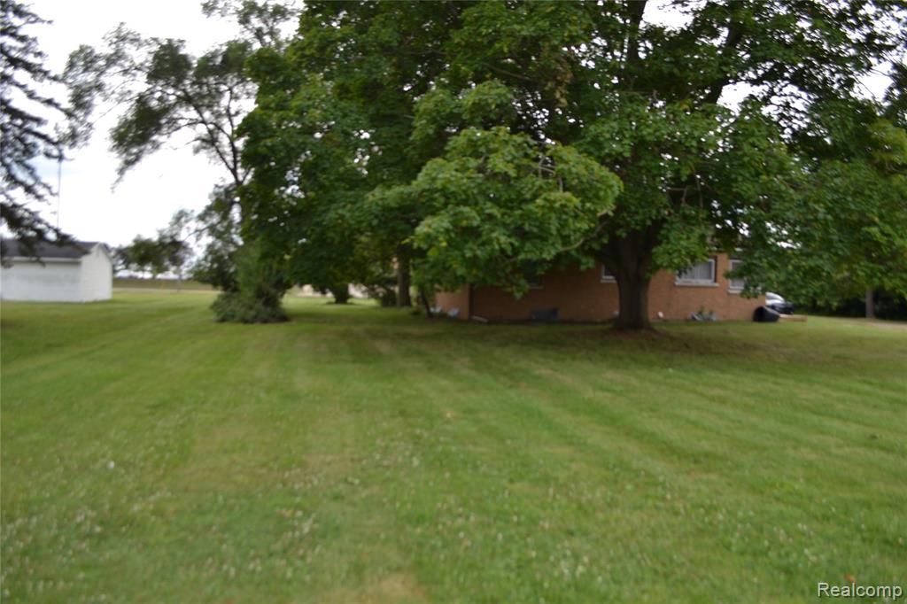 5084 Lennon Road, Flint, MI 48507 — Photo 3