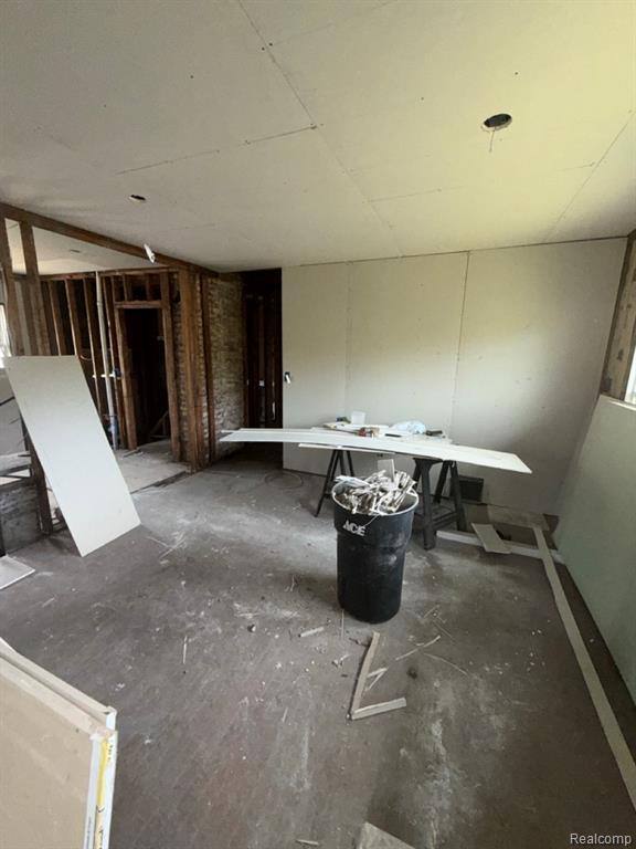 5225 Maplewood Street, Detroit, MI 48204 — Photo 24