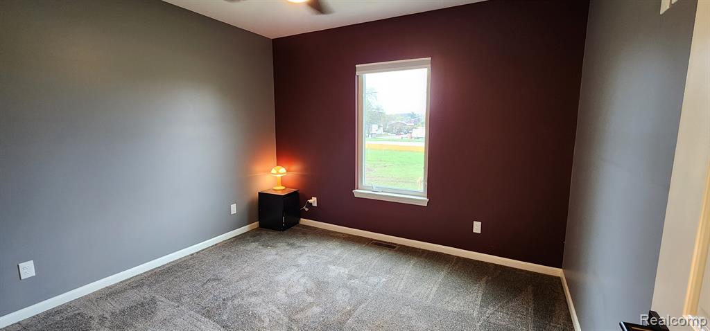 7878 E M-36, Hamburg, MI — Photo 13