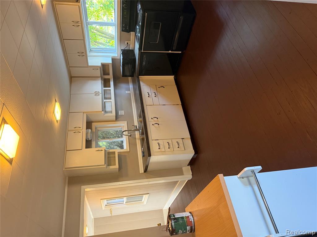 479 Cambridge Road, Royal Oak, MI 48067 — Photo 4