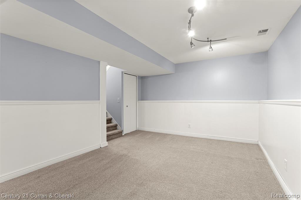 759 Kentucky, Rochester Hills, MI 48307 — Photo 17