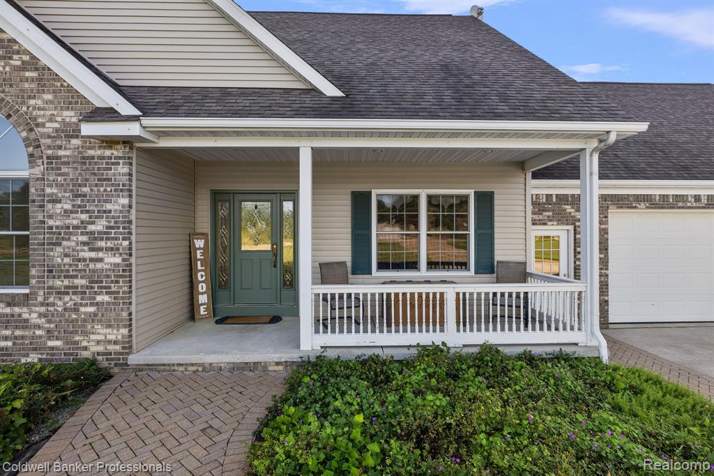 6099 SIMMONS Trail, North Branch, MI 48461 — Photo 47