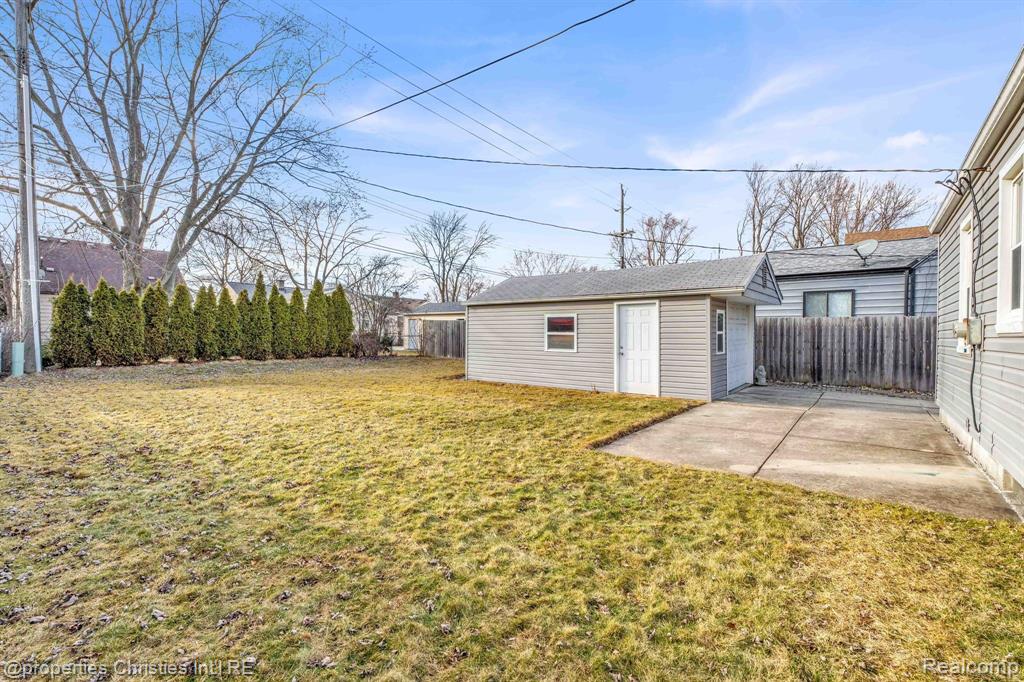 4155 TYLER Avenue, Berkley, MI 48072 — Photo 37