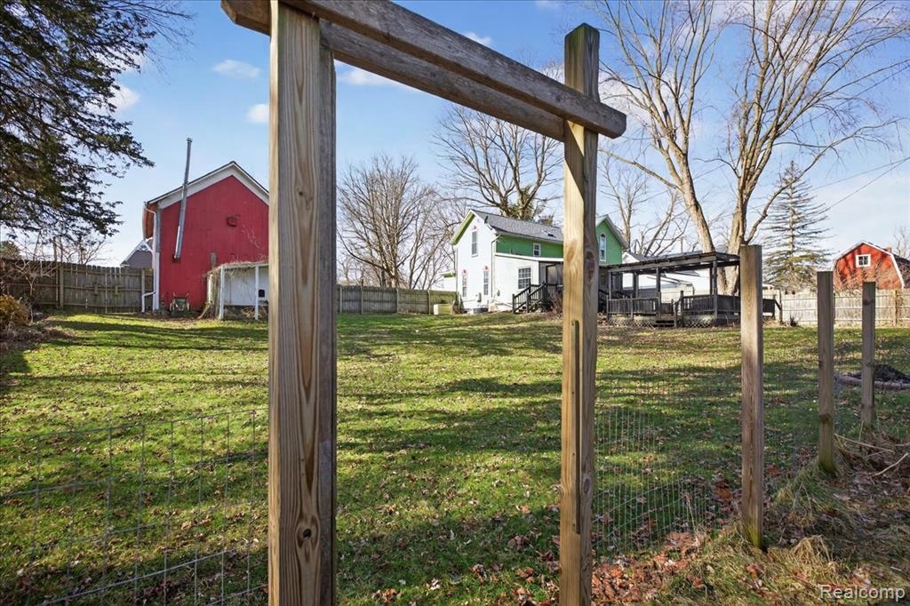 144 Franklin Street, Holly, MI 48442 — Photo 45
