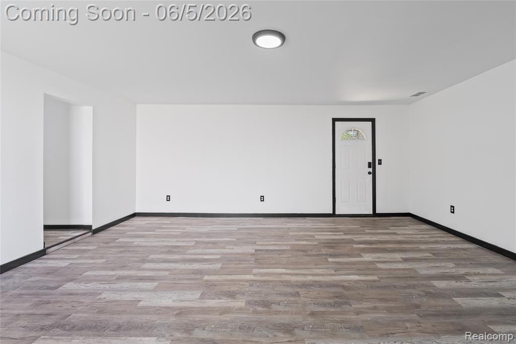 8053 Leadley Avenue, Mount Morris, MI 48458 — Photo 26