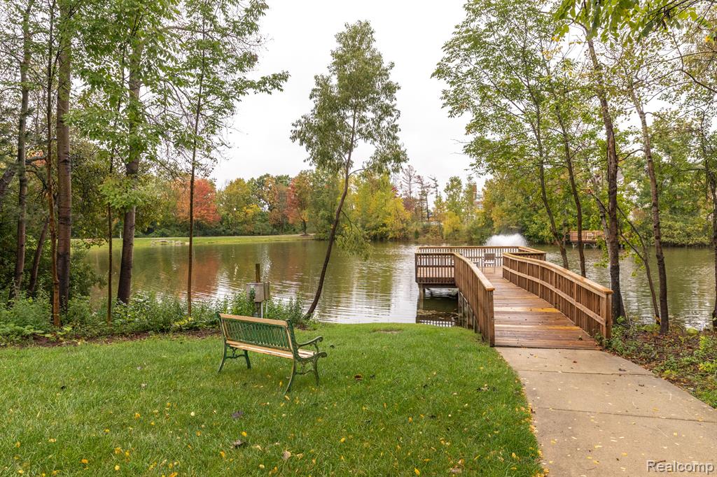 6600 TRILLIUM VILLAGE Lane, 23, Clarkston, MI — Photo 43