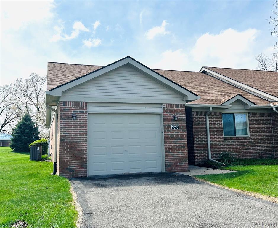 9596 Wheatgrass Lane, Belleville, MI 48111 — front exterior
