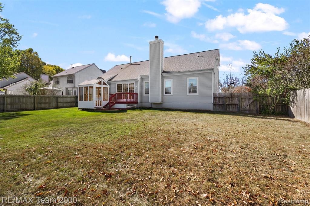 421 Light Tower Court, Belleville, MI 48111 — Photo 7