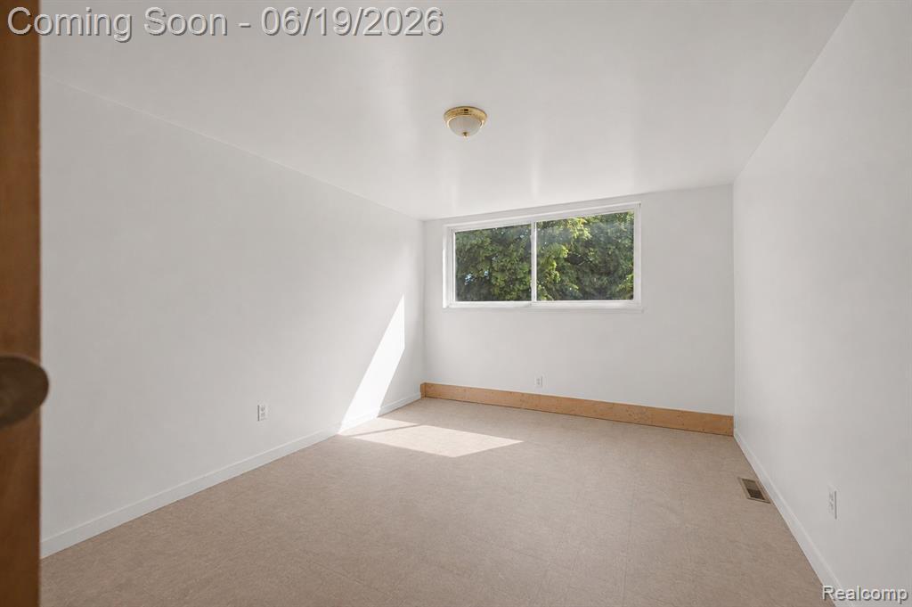 14440 Frankfort Street, Detroit, MI 48224 — Photo 7