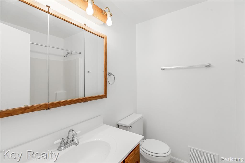 12542 SPICER Street, Carleton, MI 48117 — Photo 25