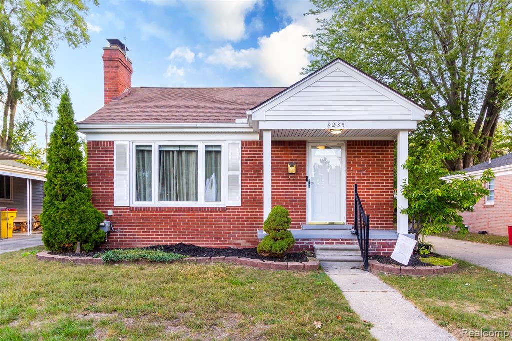 8235 Mackay Court, Utica, MI 48317 — front exterior