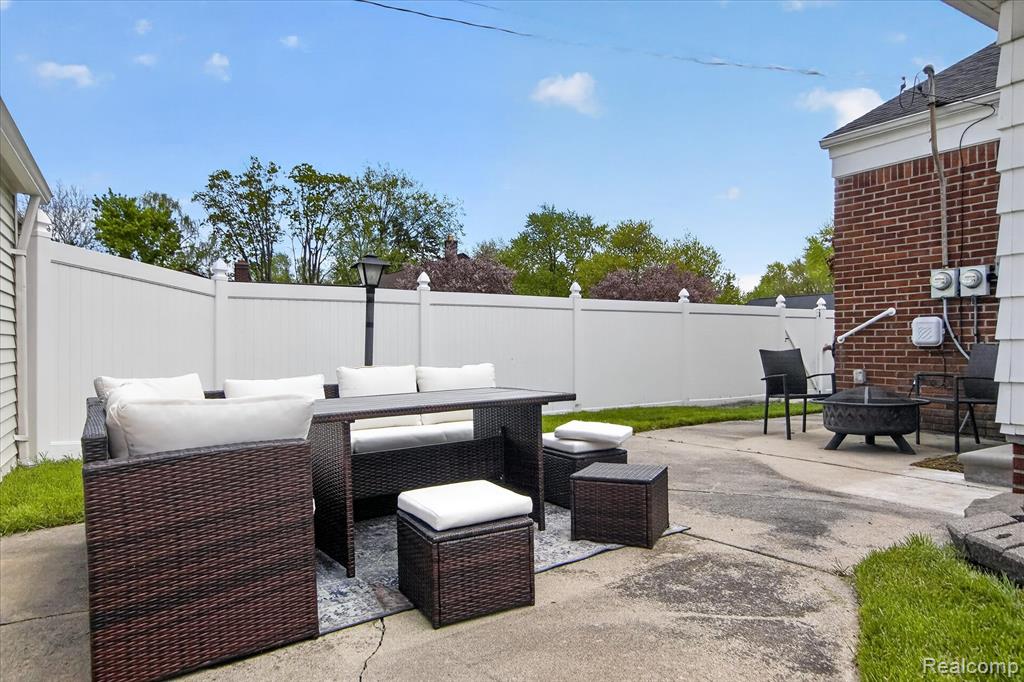 13212 Phelps Street, Southgate, MI 48195 — Photo 37