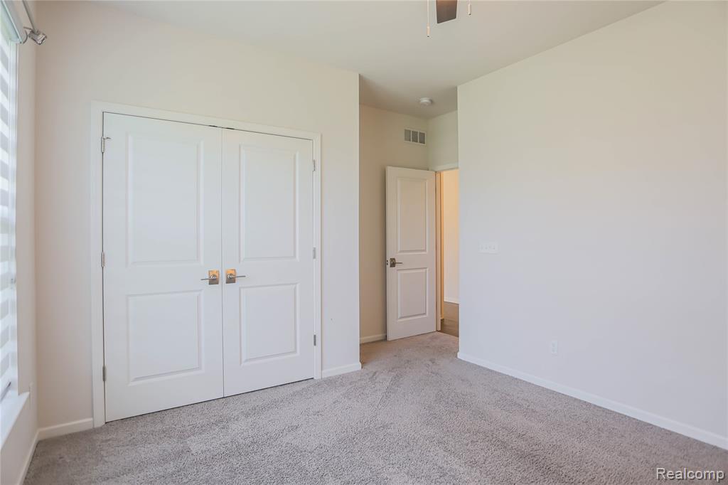 13101 Valencia Drive, Utica, MI 48315 — Photo 54