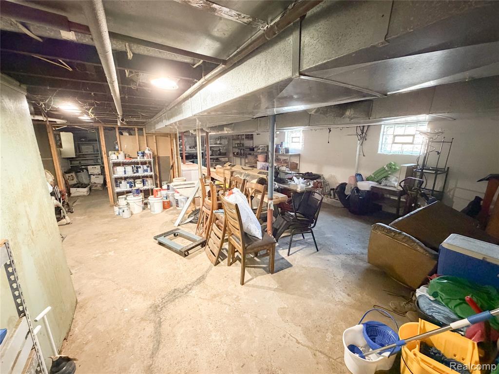 703 Saint John Street, Wyandotte, MI 48192 — Photo 44