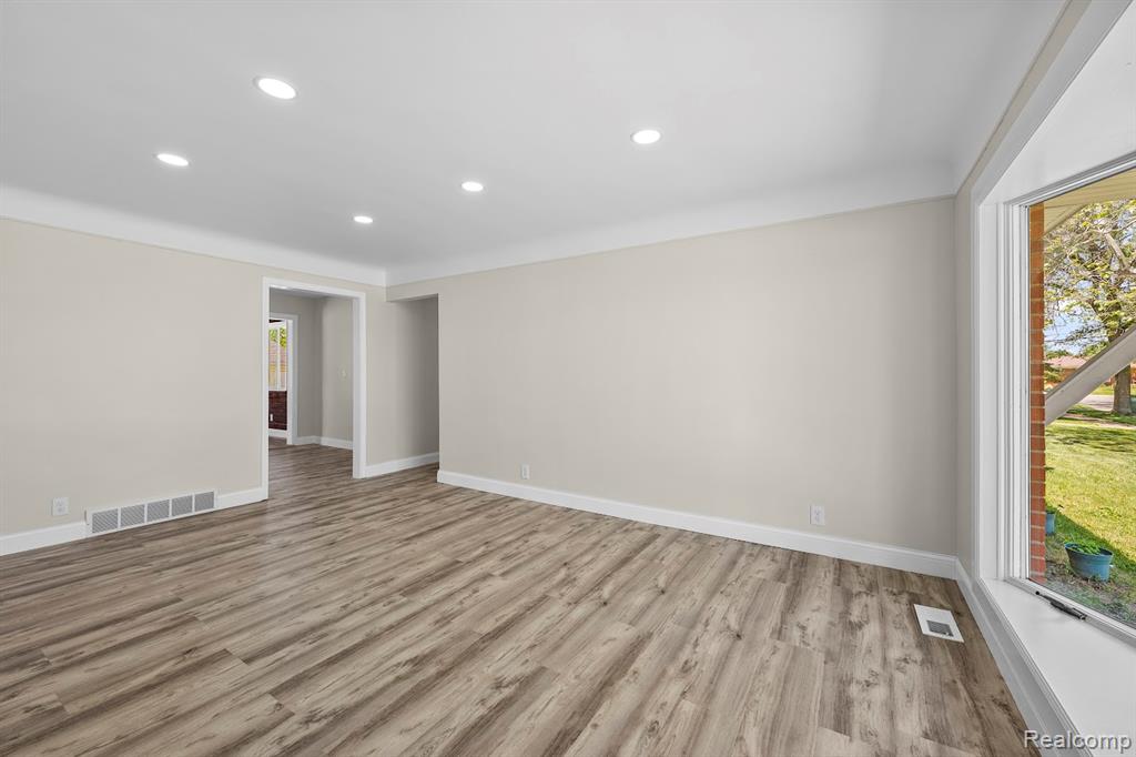 14459 Balsam Street, Southgate, MI 48195 — Photo 3