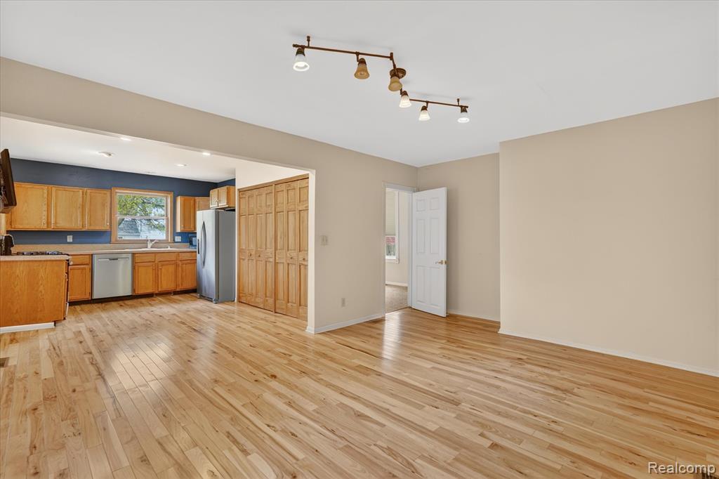 306 S Main Street, Vassar, MI 48768 — Photo 10