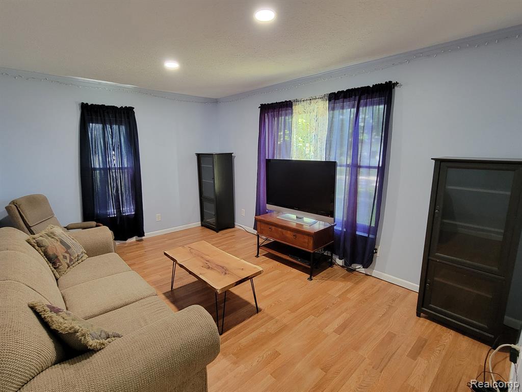 4887 CENTER Street, Millington, MI 48746 — Photo 2