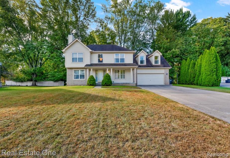 30947 Kenwood Court - Photo 4