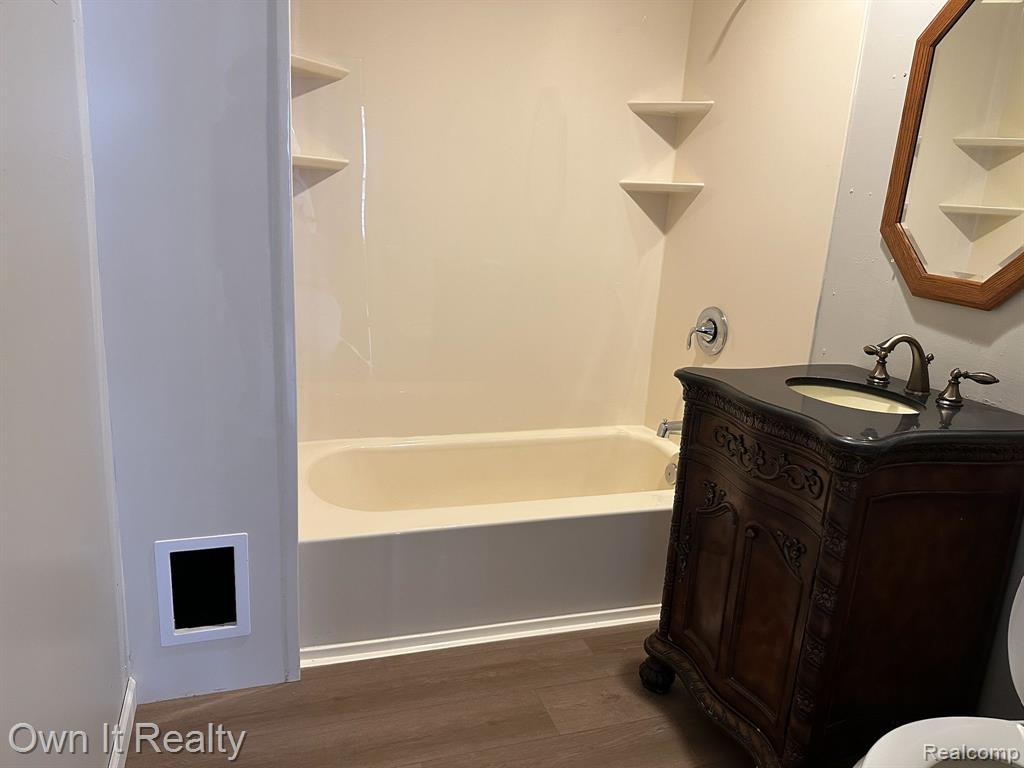 56 Oak Street, River Rouge, MI 48218 — Photo 8