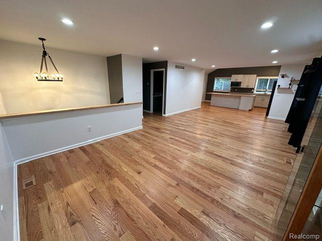 9025 GLASGOW Drive, White Lake, MI — Photo 43