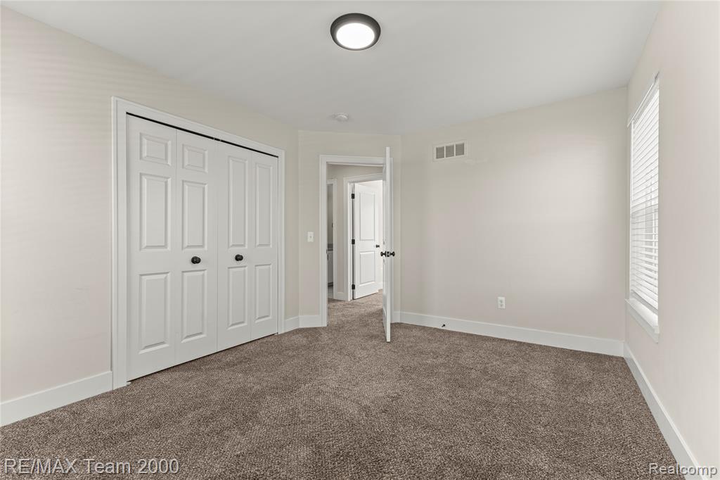 215 Clinton Street, Romeo, MI 48065 — Photo 33