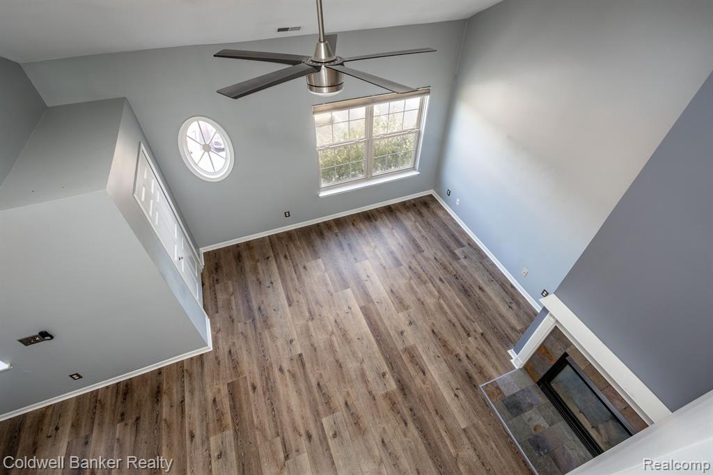 29427 Glen Oaks Boulevard E, Farmington Hills, MI 48334 — Photo 19