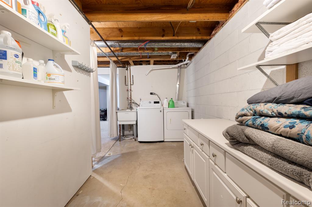 400 CLARENDON Street, Ann Arbor, MI 48103 — Photo 19