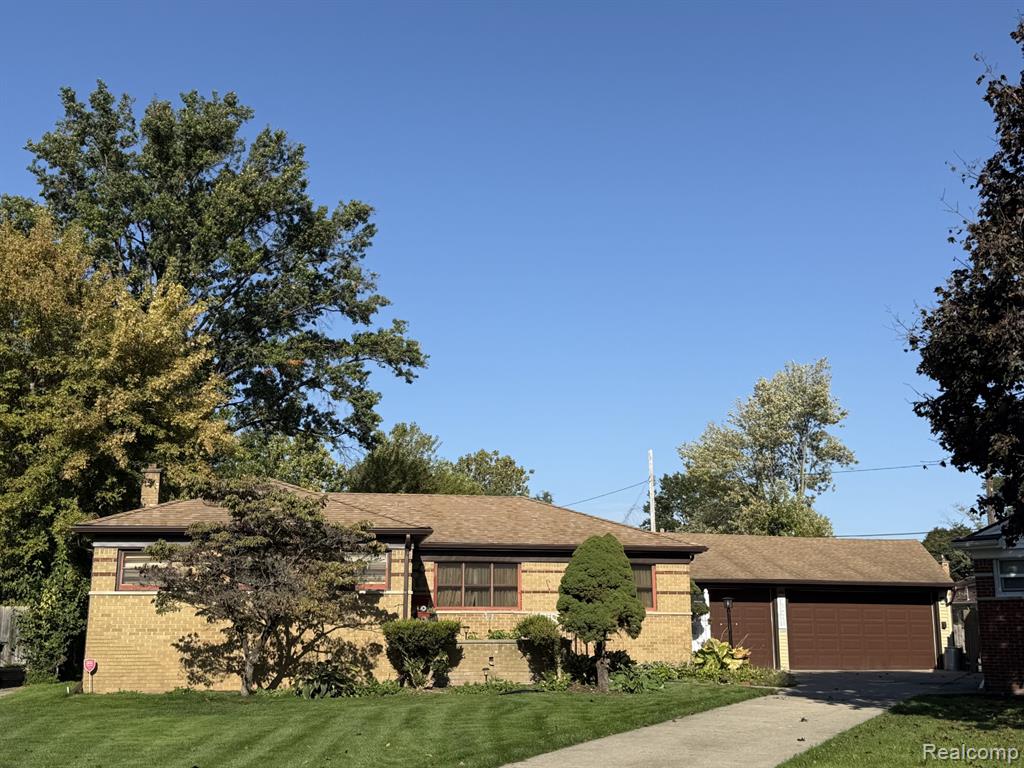 6321 Balfour Avenue, Allen Park, MI 48101