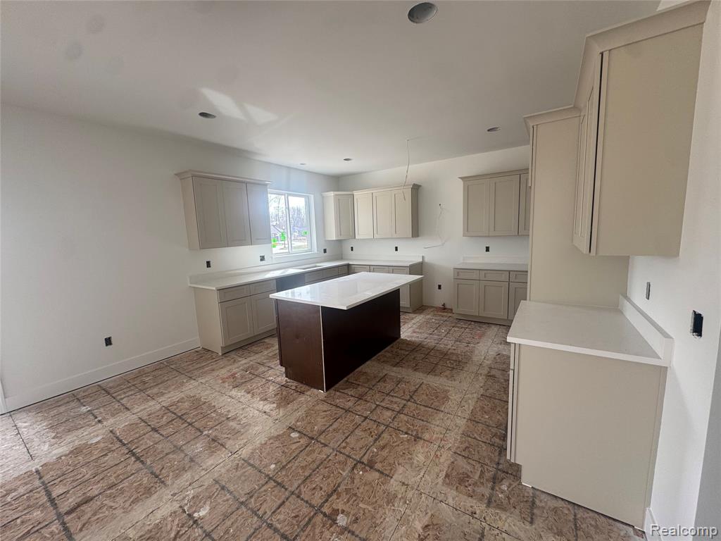 24314 Sawgrass Drive, Macomb, MI 48042 — Photo 10